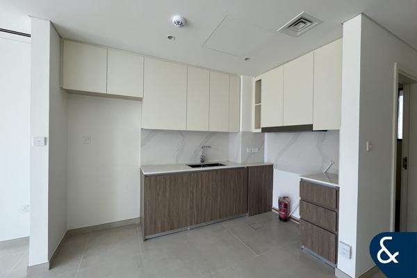 Landscaped Garden | Close to Pool | 3 Bed